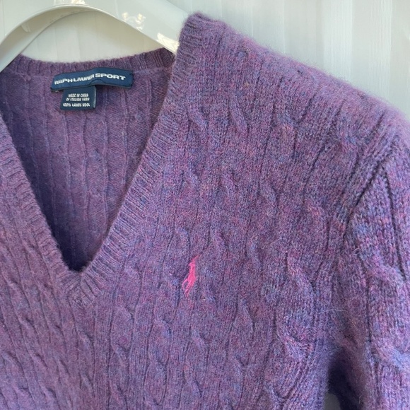 Ralph Lauren Sport Fitted 100% Wool Cable V-Neck Sweater, Size XS? Read On - Picture 4 of 9
